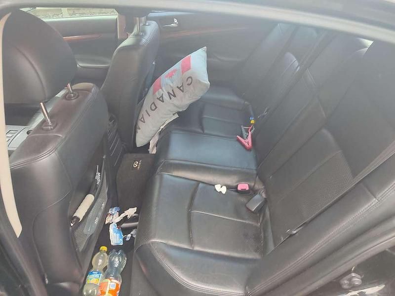Zwart Gebruikt 2008 Infiniti G35 Sedan | € 5.950 - Afbeelding 1/4