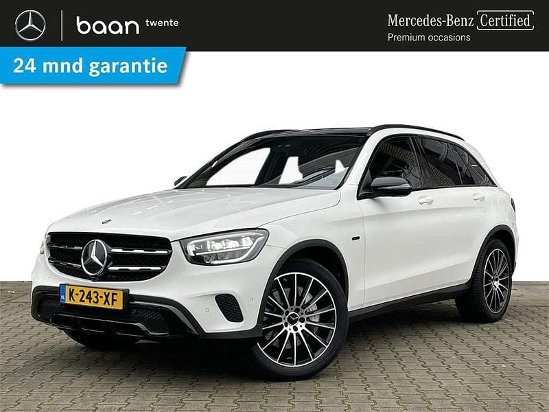 Wit Gebruikt 2020 Mercedes GLC300e Business SUV | € 35.900 (Eerlijke prijs) - Afbeelding 1/4