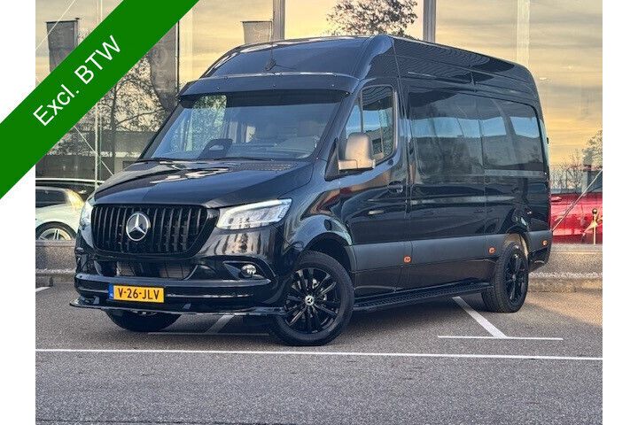 Bestelauto Gebruikt 2024 Mercedes Sprinter Van | € 61.950 - Afbeelding 1/4