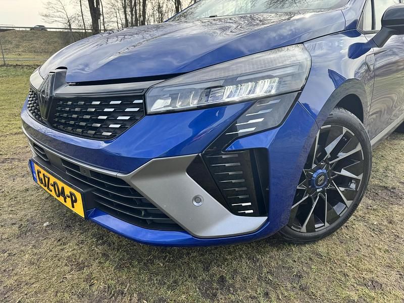 Occasion Renault Clio V Esprit Alpine 2024 Blauw Hatchback