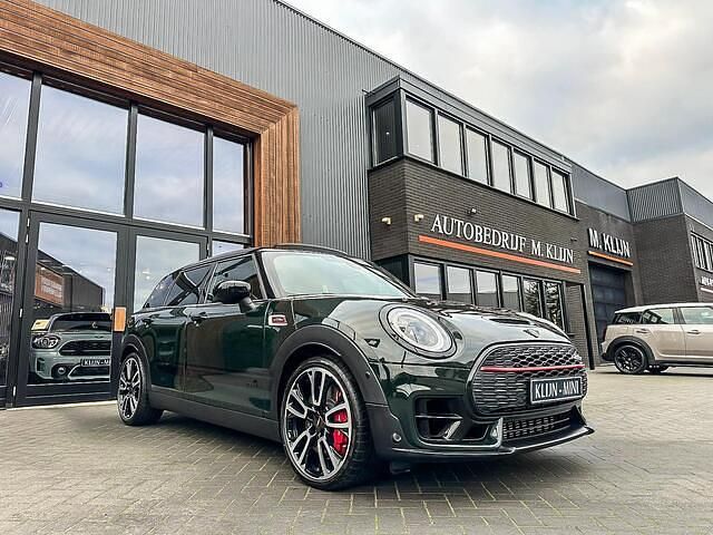 Groen Gebruikt 2022 Mini John Cooper Works Clubman Stationwagen | € 42.500 (Duur) - Afbeelding 1/4
