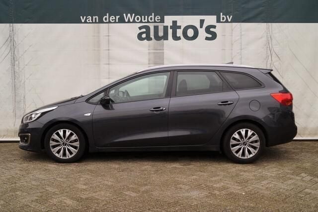 Grijs, metallic lak Gebruikt 2018 Kia Ceed Sportswagon Stationwagen | € 8.900 (Eerlijke prijs) - Afbeelding 1/4