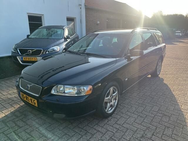 Occasion Volvo V70 140 PK (102 kW) 2005 Zwart Stationwagen