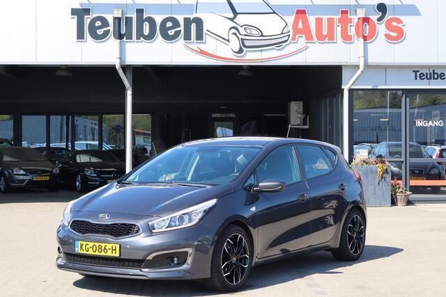 Grijs Gebruikt 2016 Kia Ceed First Edition Hatchback | € 10.895 (Eerlijke prijs) - Afbeelding 1/4