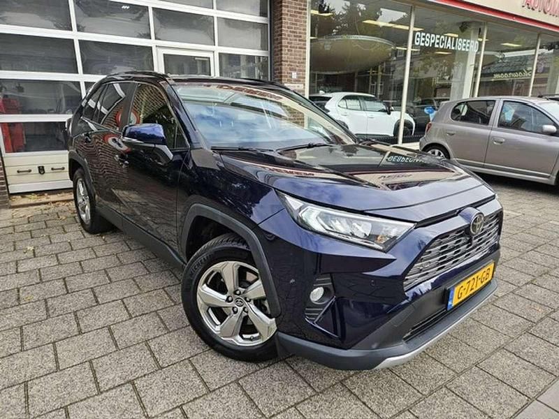 Blauw Gebruikt 2019 Toyota RAV4 SUV | € 25.950 (Eerlijke prijs) - Afbeelding 1/4
