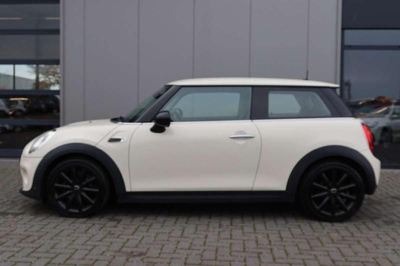 Occasion Mini Cooper Business 136 PK (100 kW) 2015 Wit Hatchback