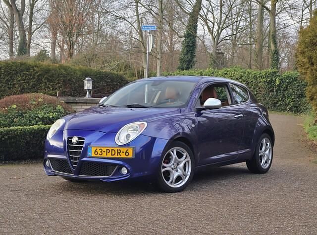 Blauw Occasion 2011 Alfa Romeo MiTo Hatchback | € 3.950 (Goede deal) - Afbeelding 1/4