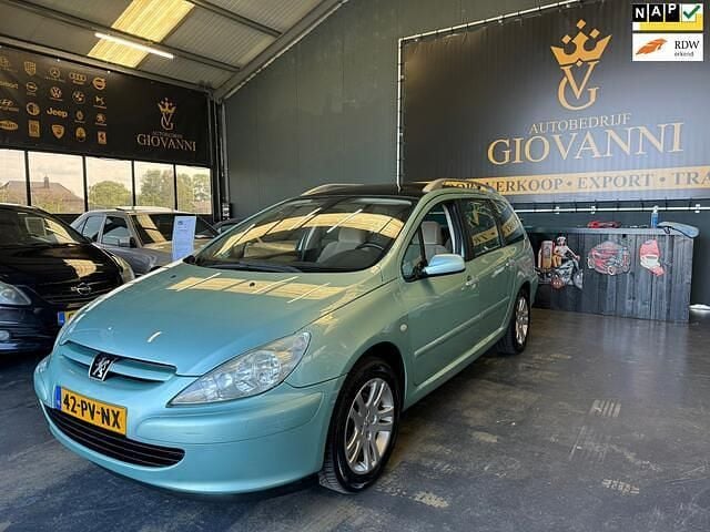 Groen Gebruikt 2005 Peugeot 307 Premium Stationwagen | € 950 (Super prijs) - Afbeelding 1/4