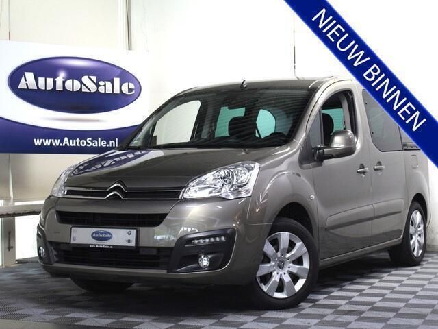 Grijs, metallic lak Gebruikt 2017 Citroën Berlingo Feel MPV | € 14.441 (Eerlijke prijs) - Afbeelding 1/4