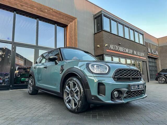Groen, metallic lak Gebruikt 2021 Mini Cooper S Countryman SUV | € 37.750 (Duur) - Afbeelding 1/4