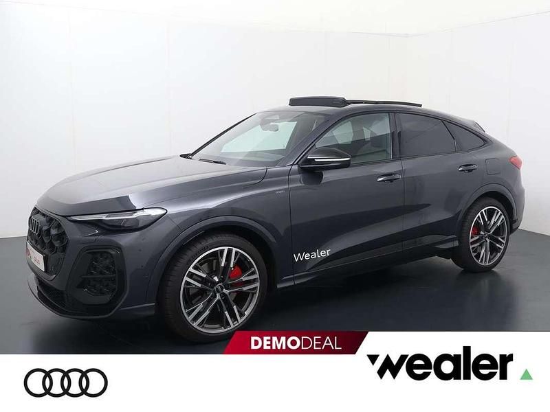 Grijs Gebruikt 2025 Audi Q5 Sportback Competition SUV | € 82.560 - Afbeelding 1/4