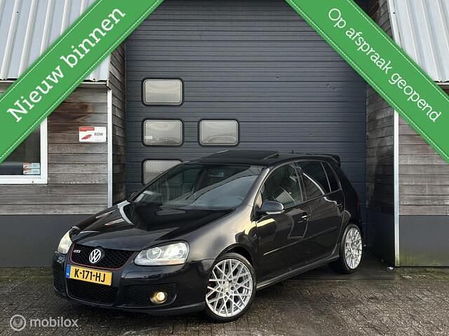 Zwart Gebruikt 2005 VW Golf V GTI Hatchback | € 7.795 (Iets duurder) - Afbeelding 1/4