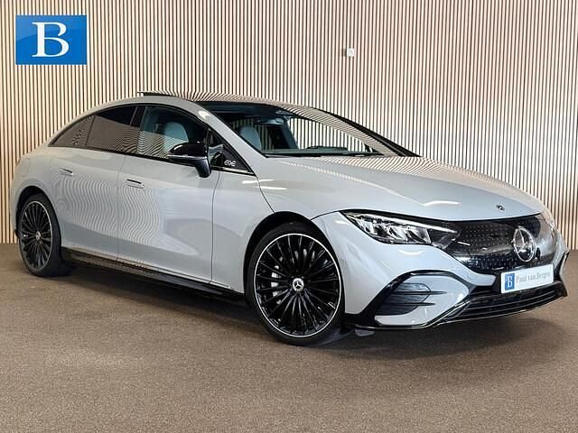 Occasion Mercedes EQE300 AMG line 180 kW (245 PK) 2023 Grijs Sedan