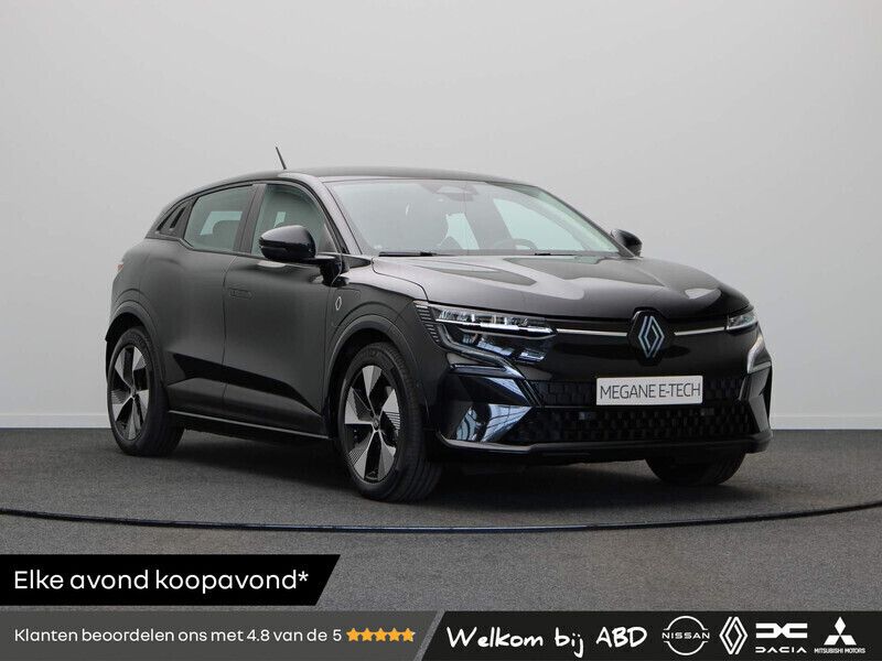 Zwart Nieuw 2024 Renault Mégane Evolution Hatchback | € 30.440 - Afbeelding 1/3