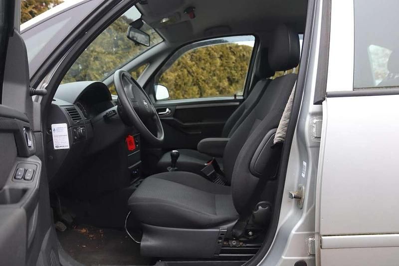 Occasion Opel Meriva Cosmo 105 PK (77 kW) 2007 Grijs MPV