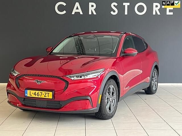 Rood Gebruikt 2021 Ford Mustang Mach-E SUV | € 19.745 (Super prijs) - Afbeelding 1/4