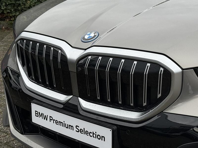 Occasion BMW 530e Comfort Edition 190 PK (139 kW) 2025 Grijs Sedan