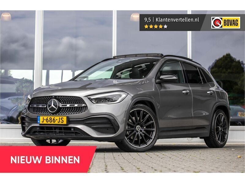 Grijs Gebruikt 2020 Mercedes GLA200 AMG line SUV | € 29.850 (Super prijs) - Afbeelding 1/4