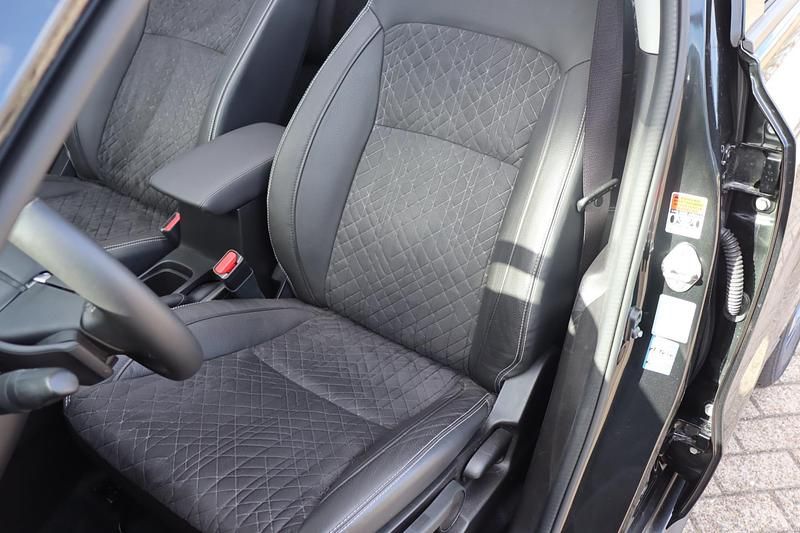 Occasion Suzuki Vitara Style 102 PK (75 kW) 2025 Zwart SUV