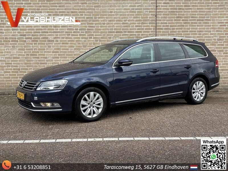 Blauw, metallic lak Gebruikt 2011 VW Passat Comfortline Stationwagen | € 4.950 (Iets duurder) - Afbeelding 1/4