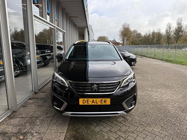 Zwart Gebruikt 2018 Peugeot 5008 Allure MPV | € 17.999 (Eerlijke prijs) - Afbeelding 1/3