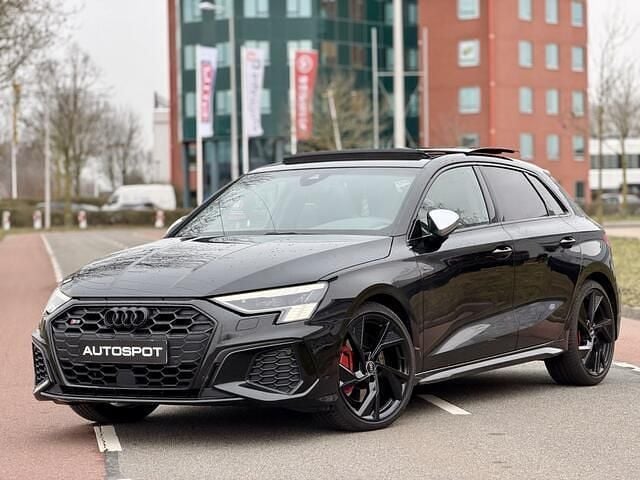 Occasion Audi S3 Sportback 310 PK (228 kW) 2021 Zwart (metallic) Hatchback