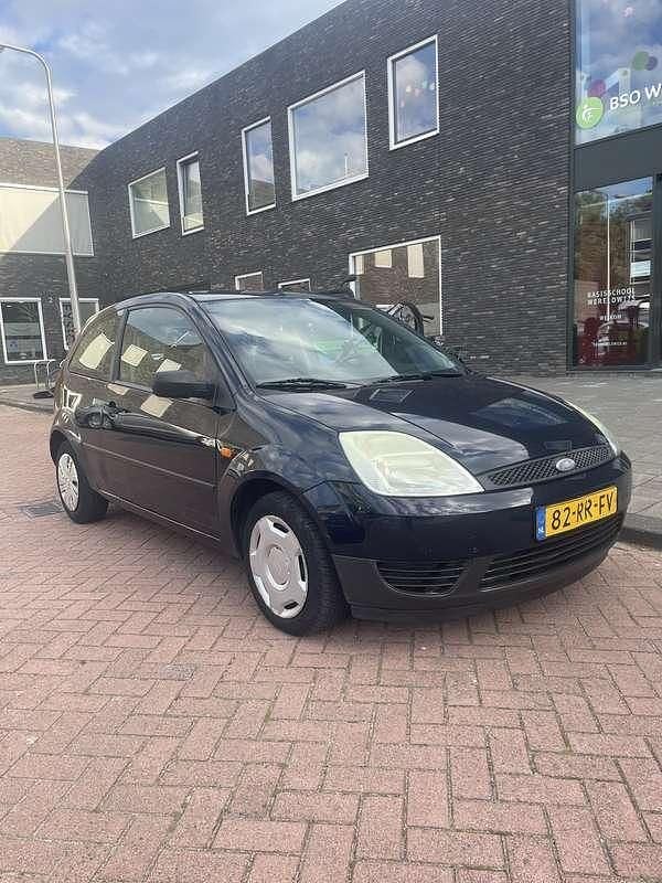 Occasion Ford Fiesta Style 69 PK (50 kW) 2005 Blauw Hatchback