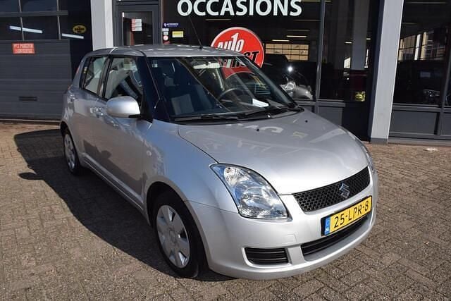 Occasion Suzuki Swift Cool 93 PK (68 kW) 2010 Grijs Hatchback