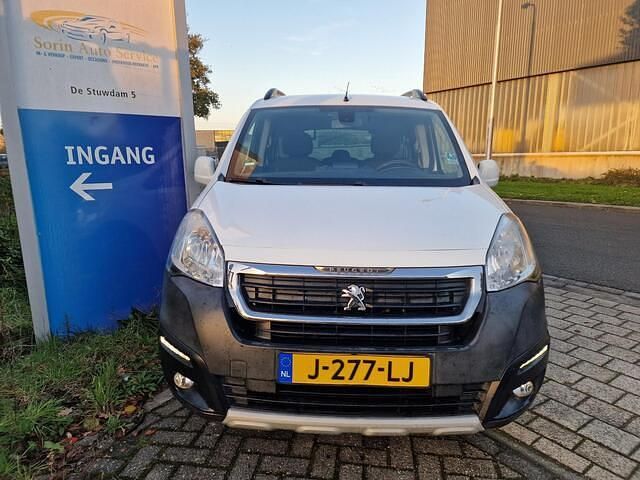 Occasion Peugeot Partner Tepee Active 110 PK (80 kW) 2016 Wit (metallic) MPV