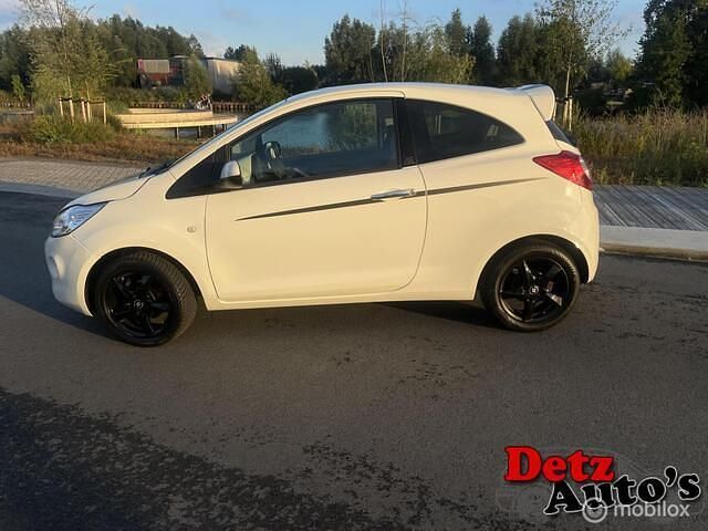 Wit Gebruikt 2011 Ford Ka Hatchback | € 3.750 (Eerlijke prijs) - Afbeelding 1/4