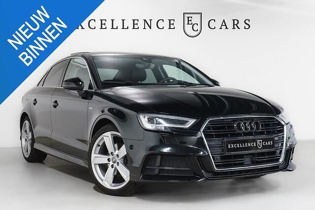 Occasion Audi A3 S-Line 150 PK (110 kW) 2019 Zwart (metallic) Sedan