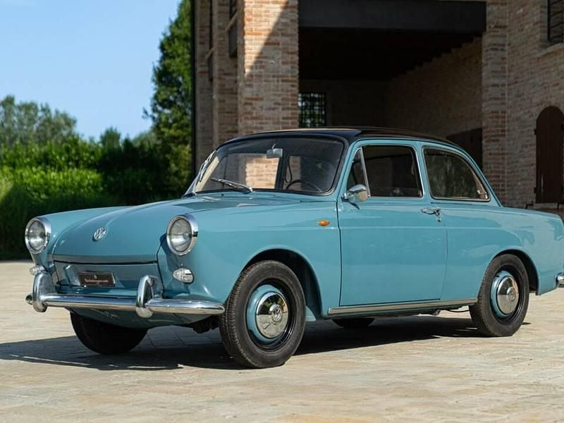 Blauwazzurro Gebruikt 1963 VW Type 3 Sedan | € 18.500 - Afbeelding 1/4