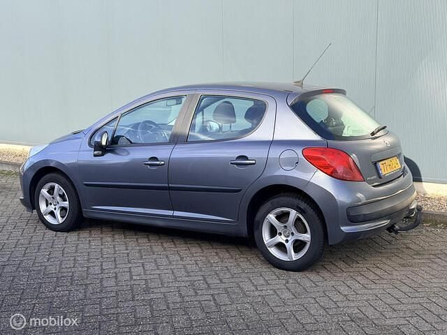 Occasion Peugeot 207 95 PK (69 kW) 2009 Grijs Hatchback