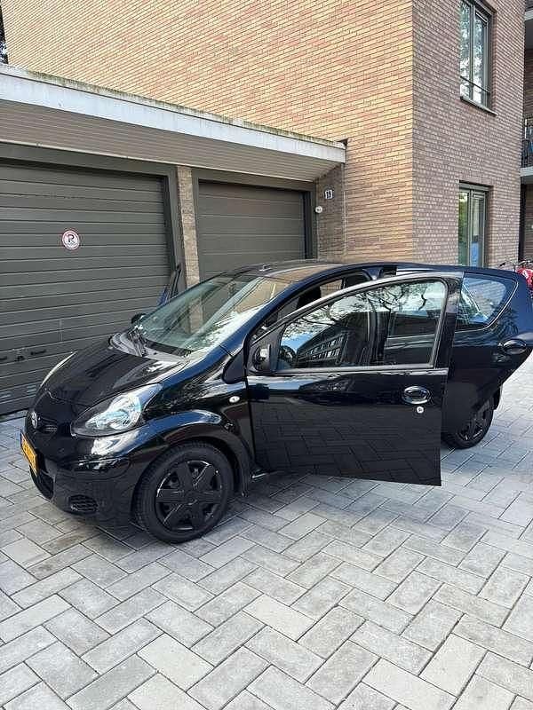 Afbeelding 2/3