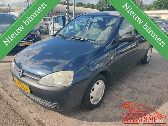 Blauw Gebruikt 2001 Opel Corsa Hatchback | € 2.499 (Eerlijke prijs) - Afbeelding 1/4