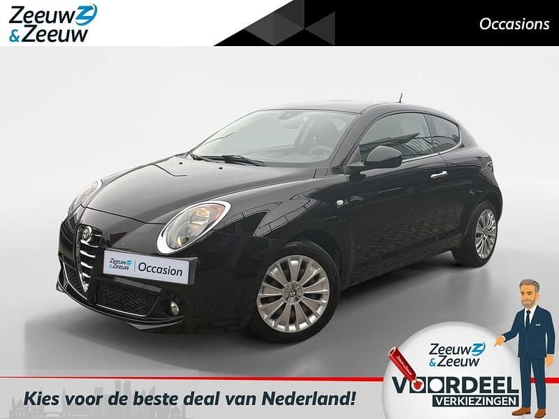 Zwart Gebruikt 2016 Alfa Romeo MiTo Exclusive Hatchback | € 7.440 (Eerlijke prijs) - Afbeelding 1/4