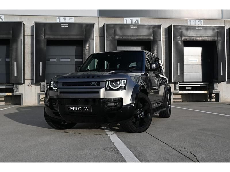 Grijs Gebruikt 2024 Land Rover Defender HSE Dynamic SUV | € 103.995 (Duur) - Afbeelding 1/3
