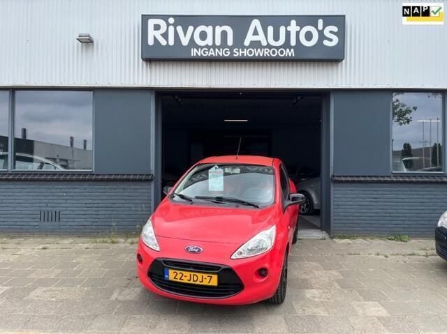 Rood, andere lak Gebruikt 2009 Ford Ka Trend Hatchback | € 2.950 (Eerlijke prijs) - Afbeelding 1/4