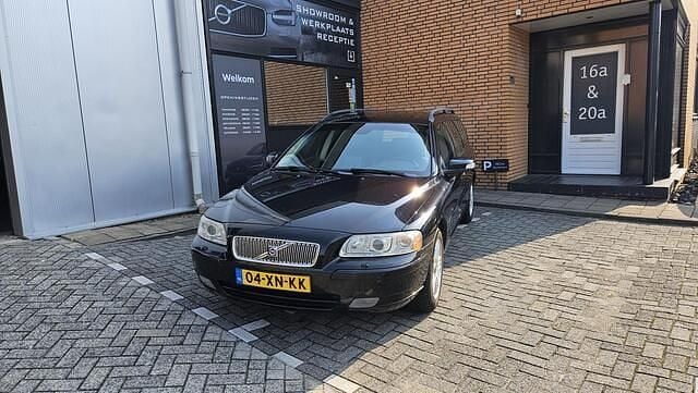 Zwart Gebruikt 2007 Volvo V70 Stationwagen | € 3.950 (Eerlijke prijs) - Afbeelding 1/4