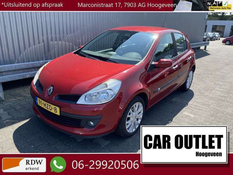 Rood, metallic lak Gebruikt 2009 Renault Clio R.S. Collection Hatchback | € 1.950 (Eerlijke prijs) - Afbeelding 1/4