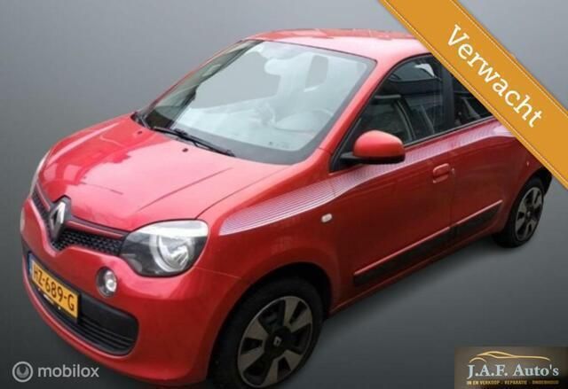Rood Gebruikt 2016 Renault Twingo Collection Hatchback | € 7.250 (Goede deal) - Afbeelding 1/4