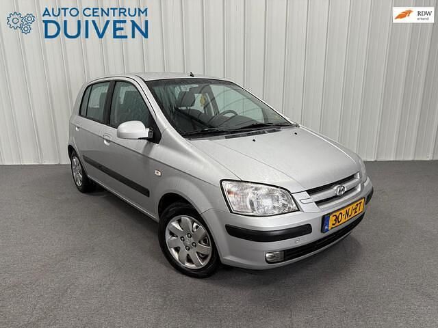 Grijs Occasion 2003 Hyundai Getz GLS Hatchback | € 1.350 (Eerlijke prijs) - Afbeelding 1/4