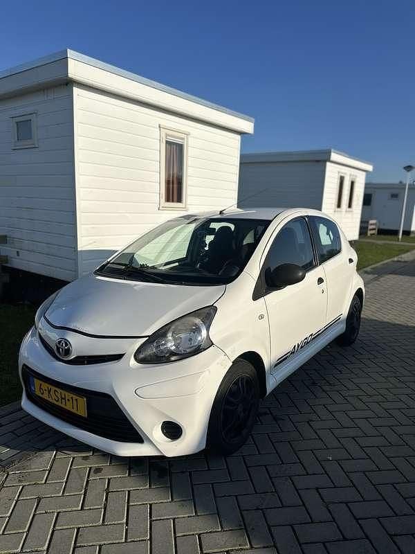 Occasion Toyota Aygo Sport 68 PK (50 kW) 2013 Hatchback