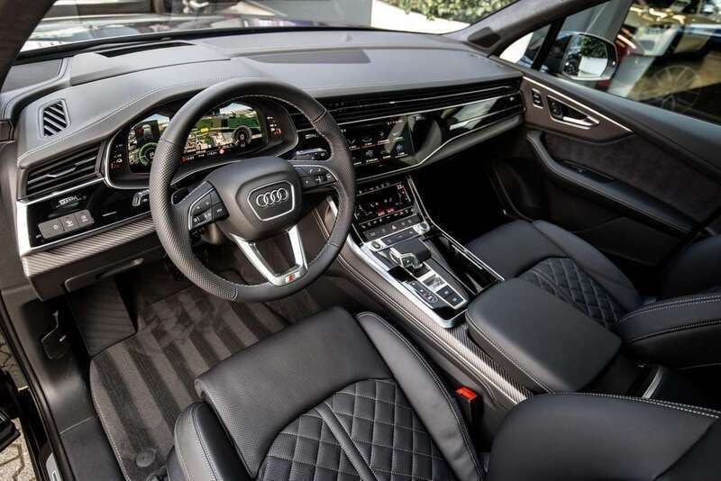 Zwart Nieuw 2025 Audi Q7 Competition SUV | € 114.500 (Eerlijke prijs) - Afbeelding 1/3