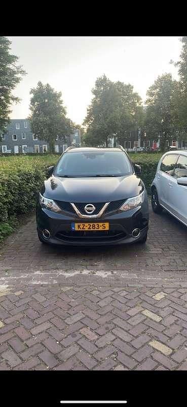 Zwart Occasion 2016 Nissan Qashqai SUV | € 11.500 (Goede deal) - Afbeelding 1/4