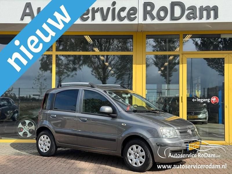 Hatchback Gebruikt 2011 Fiat Panda Hatchback | € 2.950 (Eerlijke prijs) - Afbeelding 1/4