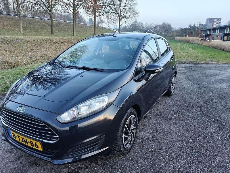 Occasion Ford Fiesta Style 95 PK (69 kW) 2014 Zwart Hatchback