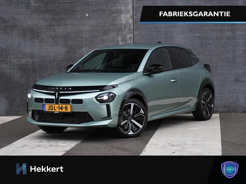 Groen Gebruikt 2025 Lancia Ypsilon Hatchback | € 29.995 - Afbeelding 1/4