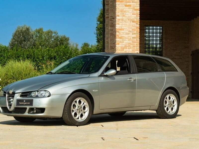 Grijsgrigio Gebruikt 2004 Alfa Romeo 156 Sedan | € 9.000 - Afbeelding 1/4
