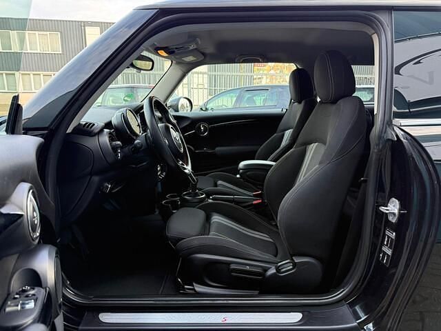 Occasion Mini Cooper S 192 PK (141 kW) 2018 Zwart (metallic) Hatchback